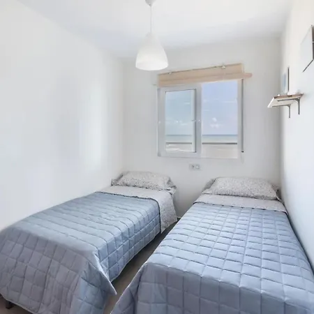 Apartment Junto Al Mar Iv *